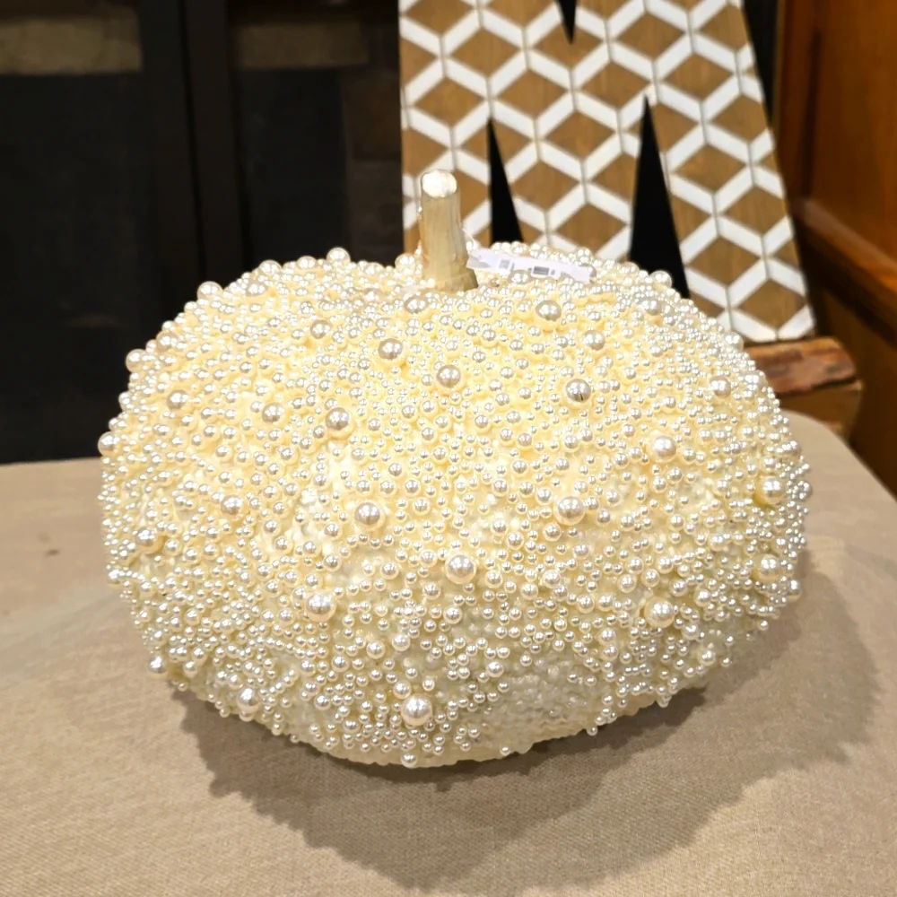 Z Galleries pearl pumpkin